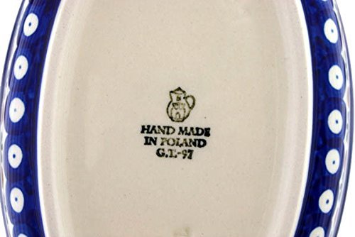 Polish Pottery Oval Baker 8-inch Mosquito