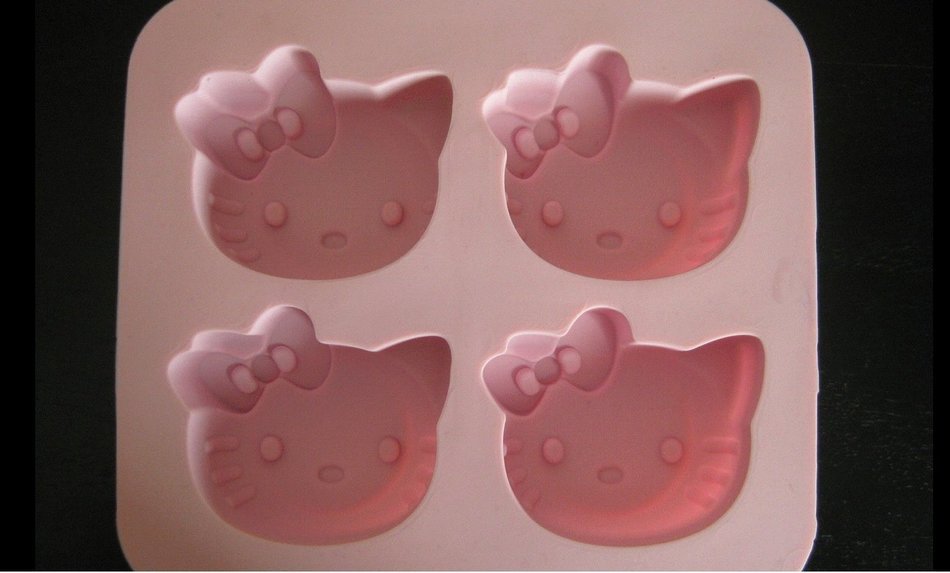 Silicone Baking Cake Mold Mickey Mouse Mold 4 Cavities N2