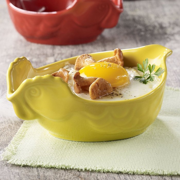 Revol Happy Cuisine Assorted Color Porcelain 7 Ounce Poultry Dish, Set of 4