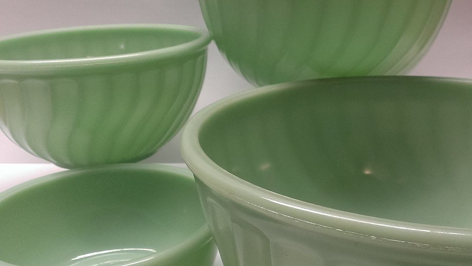 Jade Green Milk Glass Set of 4 Fire King Jadiete Mixing Bowls N4