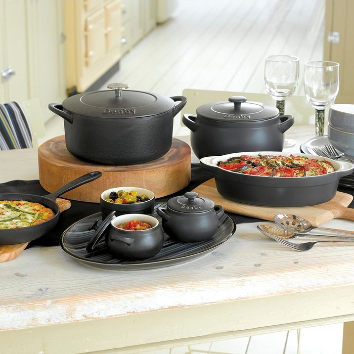 Denby Cast Iron Round Covered Casserole, 3-Liter, Black N2