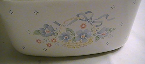 Corning Country Cornflower 1 Qt. Casserole with Glass Lid