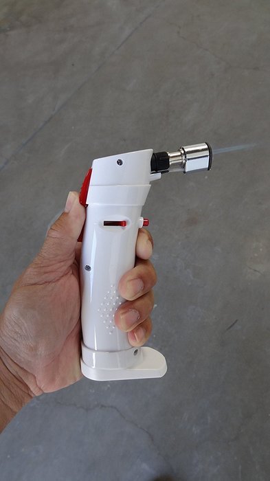 Gastoni CS-3204 Refillable Gas Torch with High Impact White Plastic, 4 by 6.5-Inch