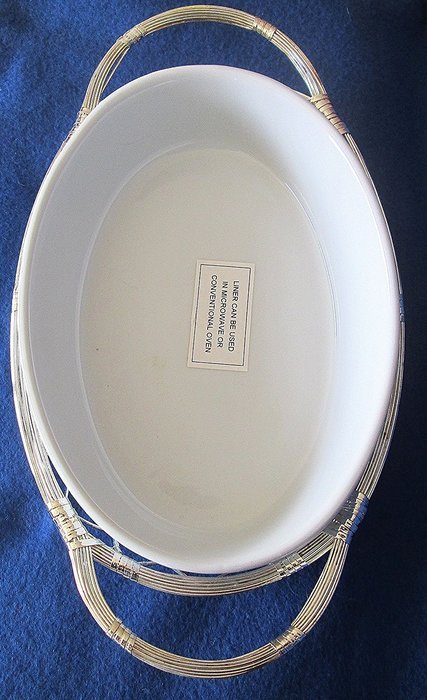 International Silverplated Oval Open Casserole and Caddy N2