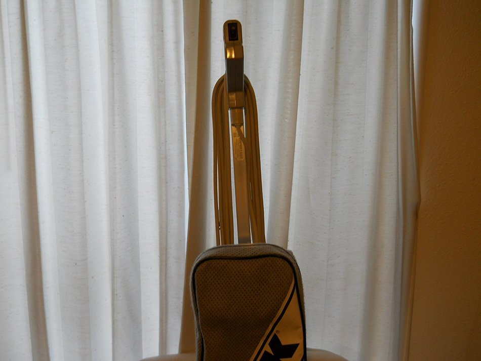 Oreck Xl 2600hh Upright Xtended Life Vacuum Cleaner Gray N4