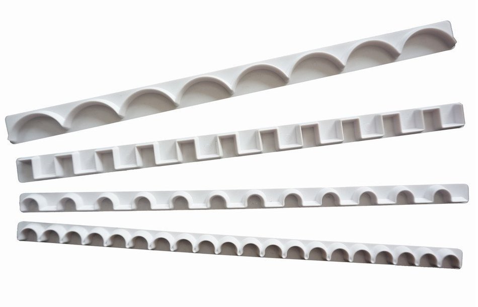 FOUR-C Decorating Supplies Embossing Cake Cutters Fondant Cutting Set Color White N4