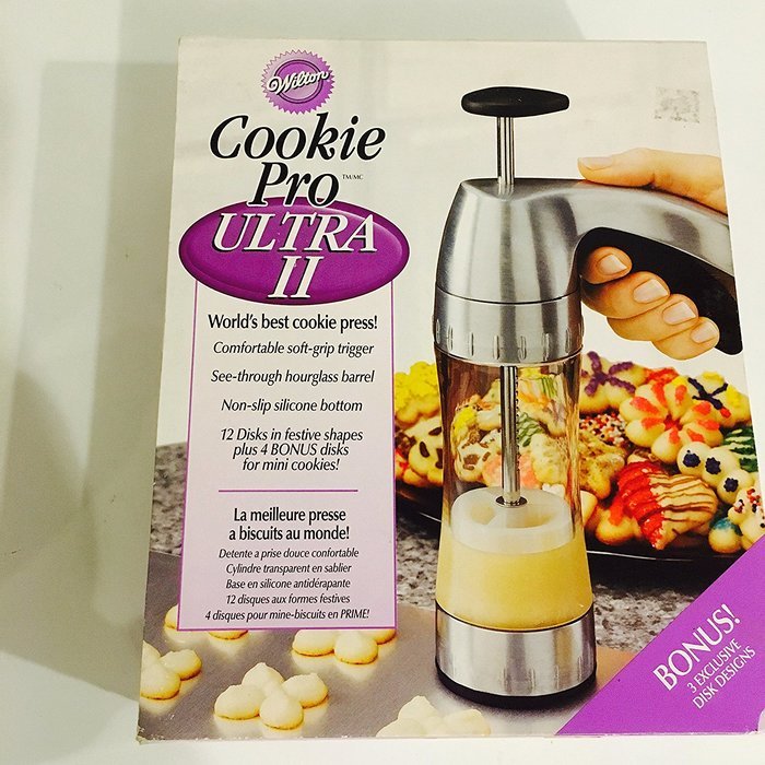 Wilton Cookie Pro Ultra II With 3 Bonus Disks. (20)