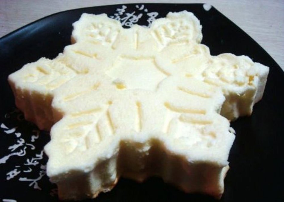 Leegoal (TM) 6 Cavity Snowflake Silicone Non Stick Cake Bread Mold Chocolate Jelly Candy Baking Mould N22