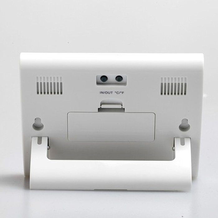 HITO Humidity/Indoor Outdoor Temperature Clock w/ Max and Min and Remote Probe (White) N2