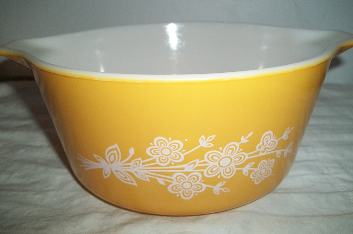 Pyrex 474-B Golden Butterfly 1.5 liter Baking, Storage Dish free image ...