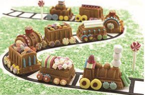 9 Locomotive Bogies Train Silicone Jelly Cake Mold Muffin Cupcake Pudding Cake Soap Ice Chocolate Mould N2