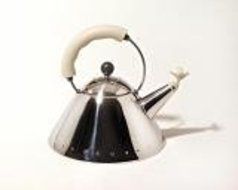 Alessi 9093 Kettle in Stainless Steel with White Handle