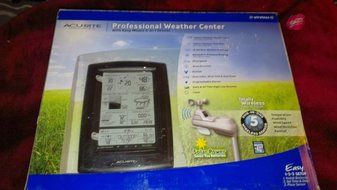 Acu Rite Professional Weather Center N2