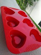 Silicone 6-cup Heart Shape Muffin Cake Mould (Red) N2