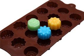 Yunko Various Flower Ice Cube Silicone Mold Chocolate Candy Mold Fondant Cake Decorating Mold N2