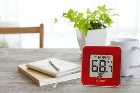 La Crosse Technology 302-604R-TBP Red Indoor Digital Thermometer and Hygrometer Station N2