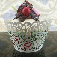 BUTEFO 50 Pcs Cupcake Holders Hollow Carving Decor Wrapper Wraps Cupcake Muffin Paper Holders (Gold) N6