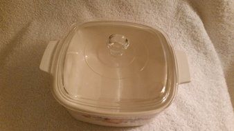 Corningware A-1.5-b Abundance 1.5 Liter Casserole with Lid