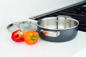 Viking Culinary Hard Stainless 5-Ply Casserole Pan with Hard Anodized Exterior and Stainless Interior, 4 Quart N2