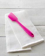 GIR: Get It Right Premium Silicone Skinny Spatula, 11 Inches, Red N86