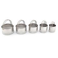 uxcell Stainless Steel Round Shape Corrugated Edge DIY Biscuit Cookie Muffin Mold Cutter Baking Tool 5 in 1 Silver... N3
