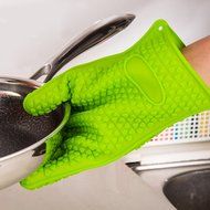 Beauty Clubs 1PC Microwave Baking Tool Heat Resistant Silicone Glove (Rose Red) N4