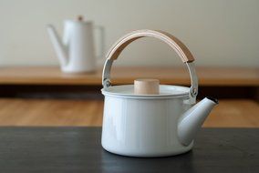 Kaico Kettle by Makoto Koizumi N5