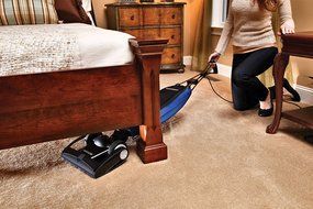 Oreck LW100 Magnesium SP Bagged Upright Vacuum N10