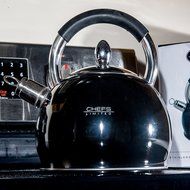 Chefs Limited Stainless Steel Whistling Tea Kettle, 2.75 Quart &ndash; Black N4