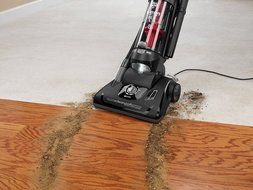 Dirt Devil Vigor Cyclonic Pet Bagless Upright Vacuum, UD70222 - Corded N4