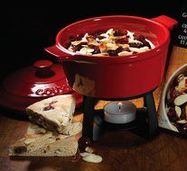 Gourmet Du Village Brie &amp; Camembert Cheese Baker with Handles, Cranberry Red N2