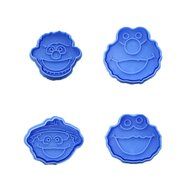 Cute Monster Pattern 4pcs Baking Cookie Cutters Set Random Color