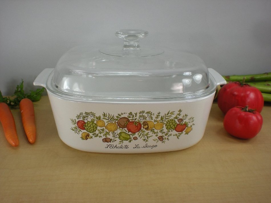 Spice of Life Vintage Corningware 4 Qt. Dutch Oven