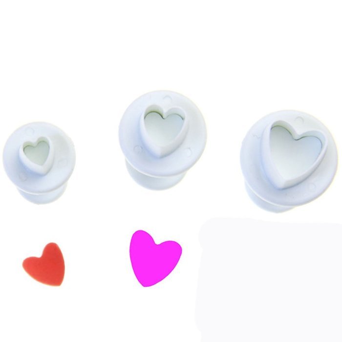DUFUSTORE 3 x different size Cake Sugar Sugarcraft Cutter Plunger Love Heart N2