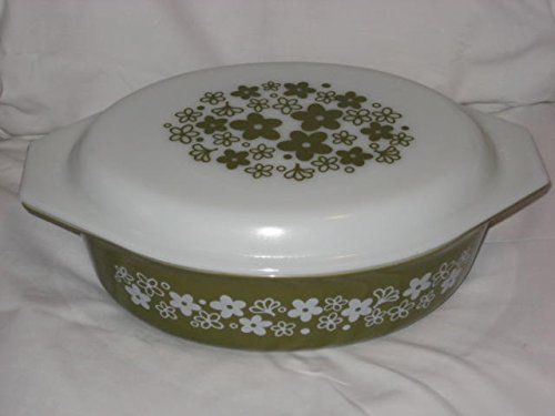 Vintage 1970's Pyrex " Spring Blossom" Oval 2 1/2 Quart Casserole Baking Dish w/ White Milk Glass Lid