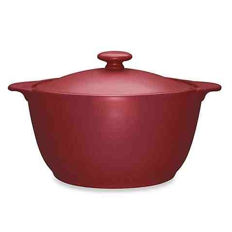 Noritake Colorwave Covered Casserole Dish Raspberry