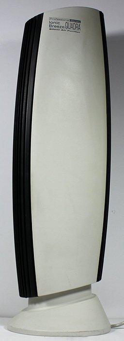 Sharper Image SI737 Ionic Breeze Quadra Pro Air Purifier