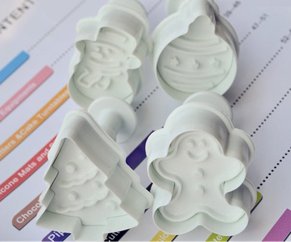 Fashionclubs 4pcs Christmas Tree Snowman Biscuit Cookie Fondant Cutter Plunger Mold