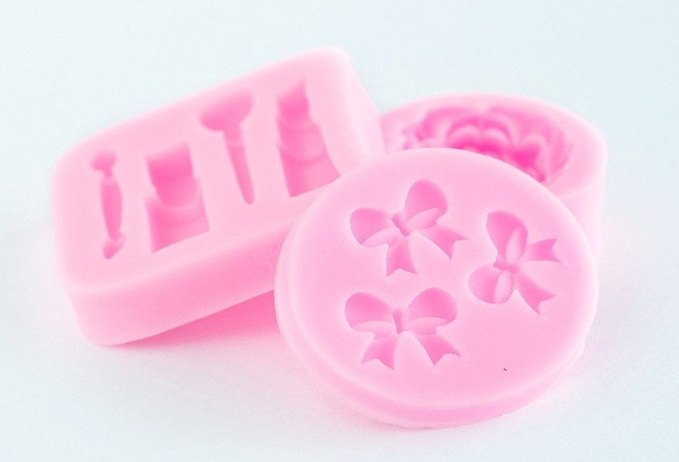Cake Decorating Supplies and Tools Bundle-3D Rose Flower Silicone Cake Mold, Silicone Cake Makeup Decoration Mold... N7