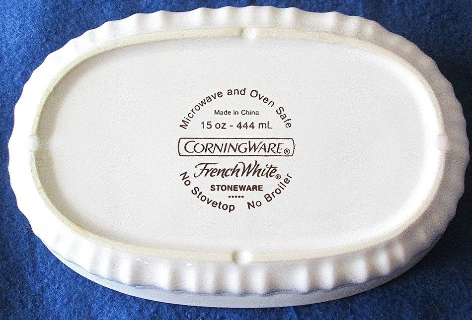Corning Ware 15 Oz Stoneware 444ml Casserole w/Plastic Lid N2