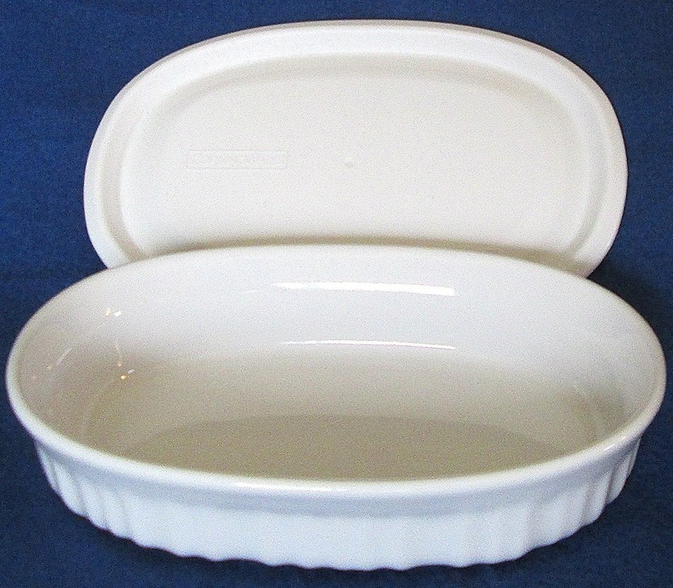 Corning Ware 15 Oz Stoneware 444ml Casserole w/Plastic Lid N4