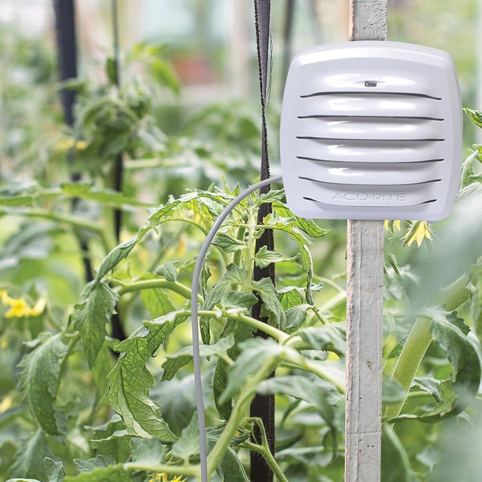 AcuRite 01176M Outdoor Monitor with Liquid & Soil Temperature Sensor and My AcuRite Remote Monitoring N2