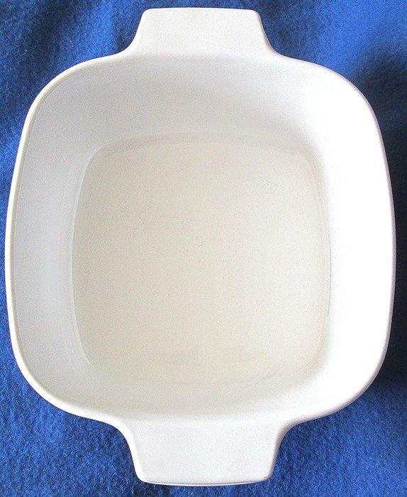 Corning Ware A-1-1/2-B White Casserole - No Lid N3