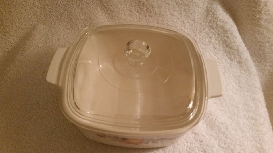 Corningware A-1.5-b Abundance 1.5 Liter Casserole with Lid