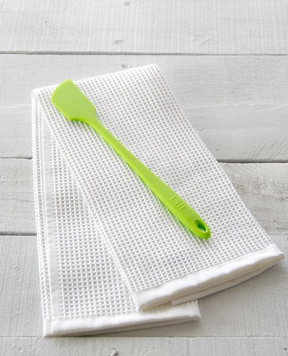 GIR: Get It Right Premium Silicone Skinny Spatula, 11 Inches, Red N24