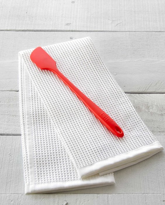 GIR: Get It Right Premium Silicone Skinny Spatula, 11 Inches, Red N59