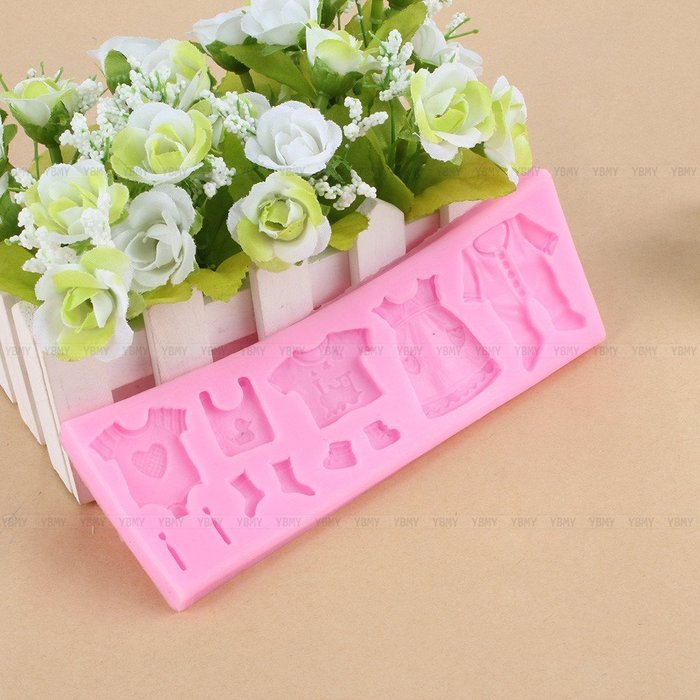 Yosoo Letter Flag Bunting Silicone Fondant Mold Cake Decorating Chocolate Mould Baking N32