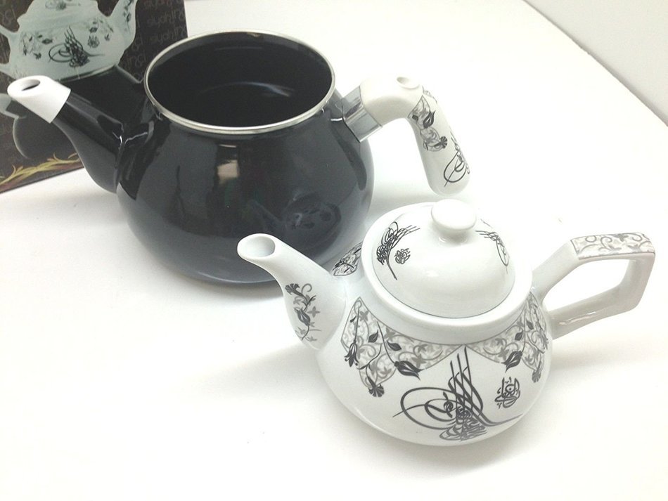 3 Pieces Tea Kettle Set-Family Size,Enamel,Stove Top,Second One N5