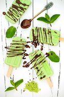 Matcha Green Tea Powder USDA 100% Organic Stone Ground (4 oz / 22 Servings) SUPER FOOD for Smoothies, Lattes &amp;...