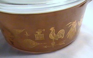 Corning Brown Americana 2 1/2 Quart Casserole with Lid N2